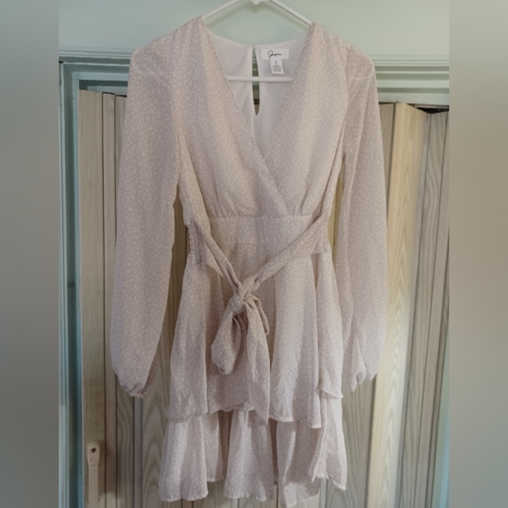 Japna  womens dress sheer tan patterned ruffled ties with belt size Small